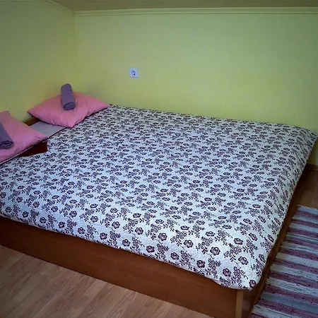 Andris Apartment *